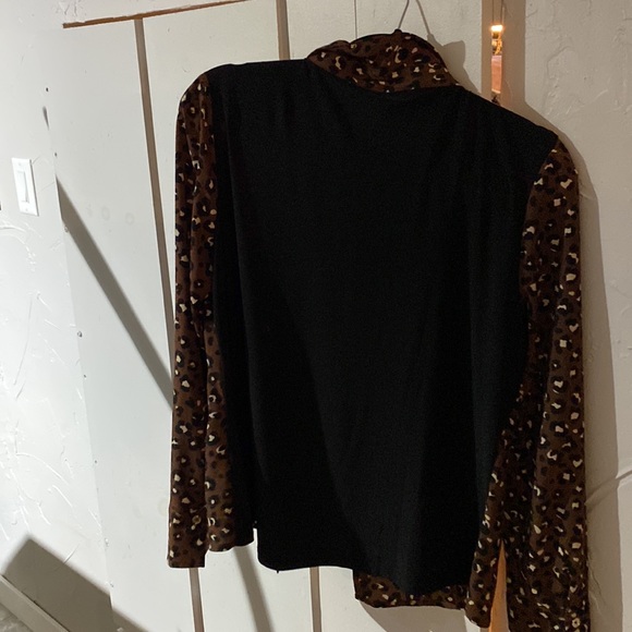 Patterned long sleeve shirt - Picture 2 of 3